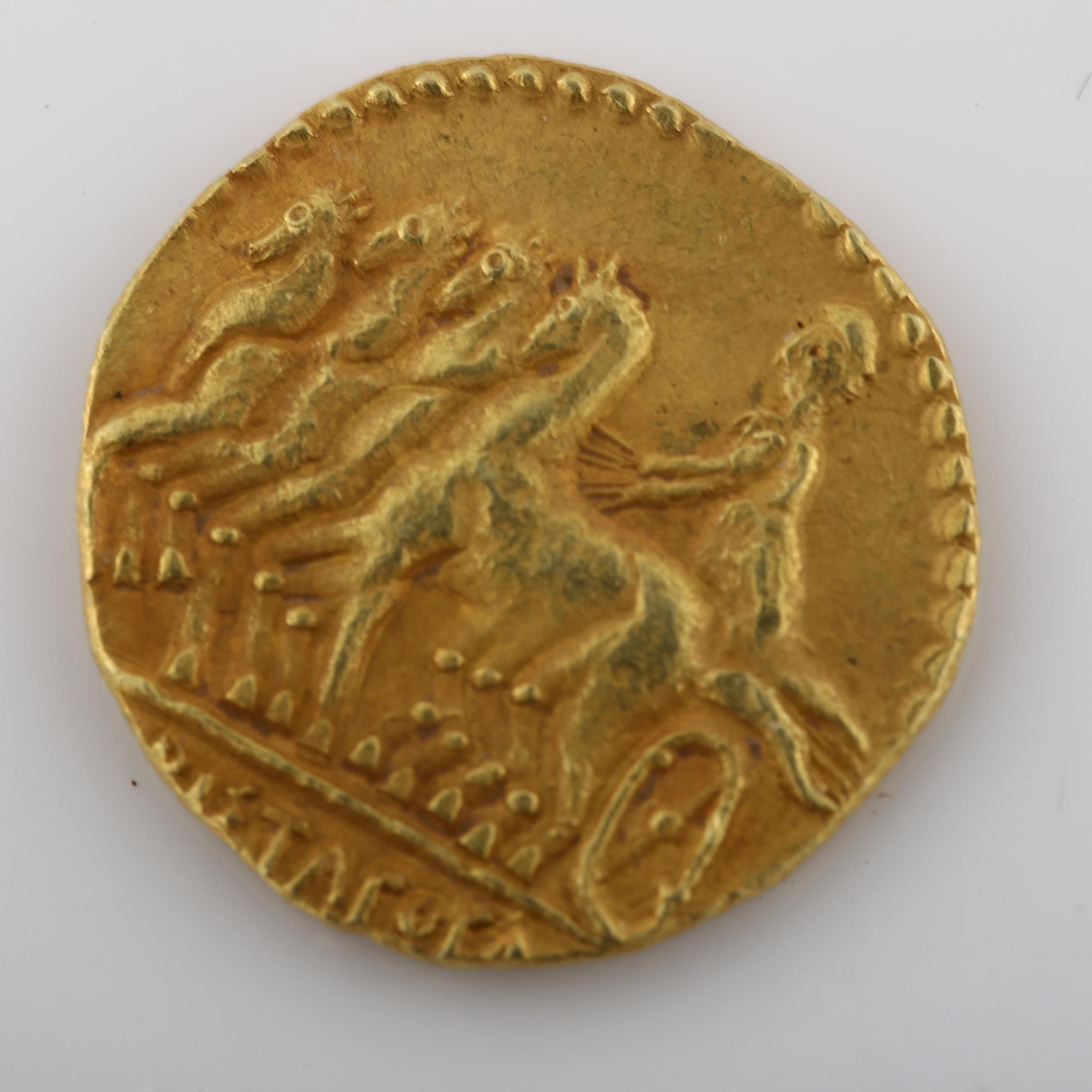 A replica Kyrenaika, Kyrene, gold stater, diameter 17.2mm, 4g No damage, general wear to high - Image 3 of 4