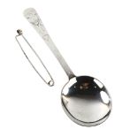 A George V Scottish silver replica spoon, by Edward & Sons, hallmarks Glasgow 1929, length 18cm, and