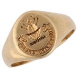 A mid/late 20th century 9ct gold seal signet ring, intaglio carved with beetle emblem and motto "Dum