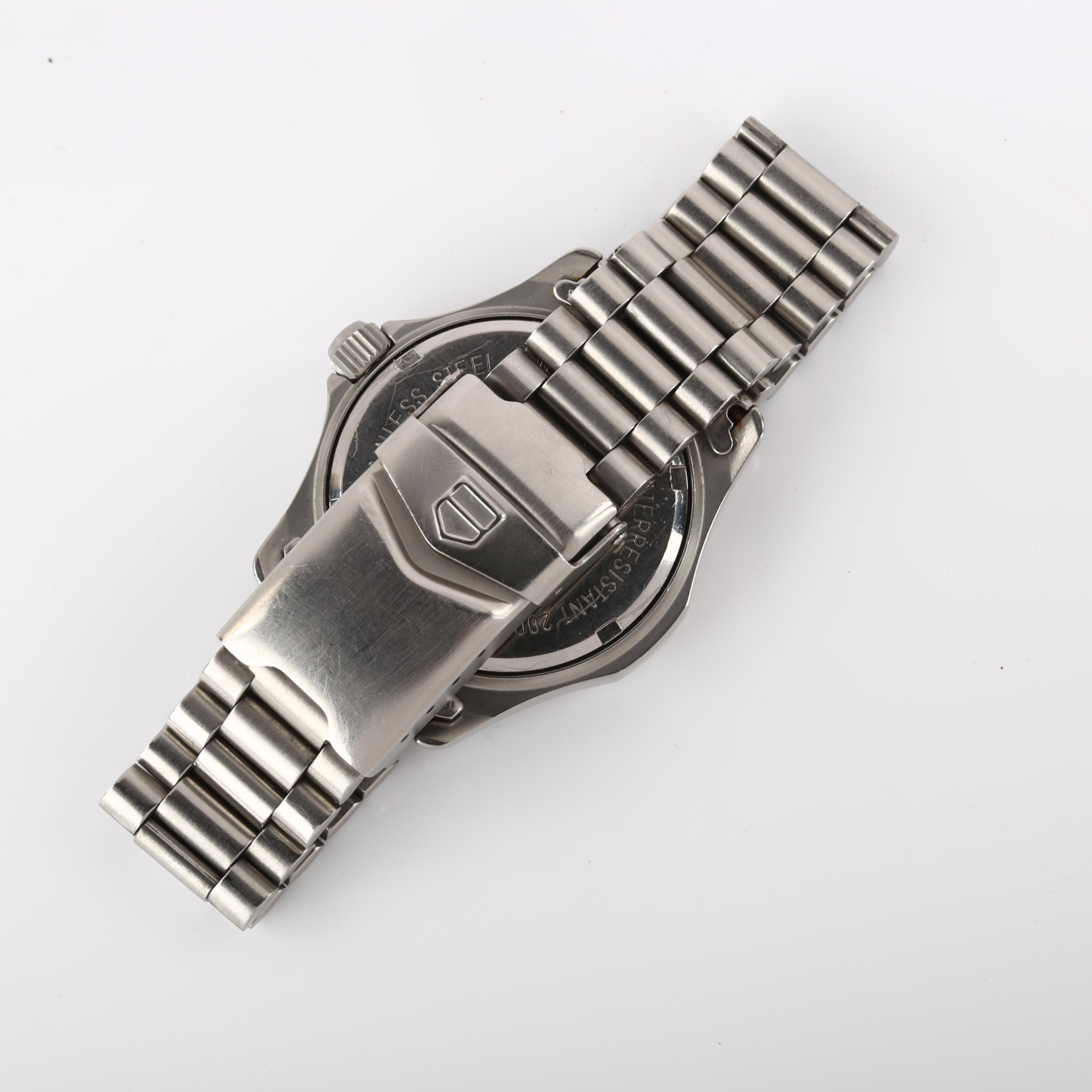 TAG HEUER - a mid-size stainless steel 2000 Series Professional quartz bracelet watch, ref. 962.213, - Image 3 of 4