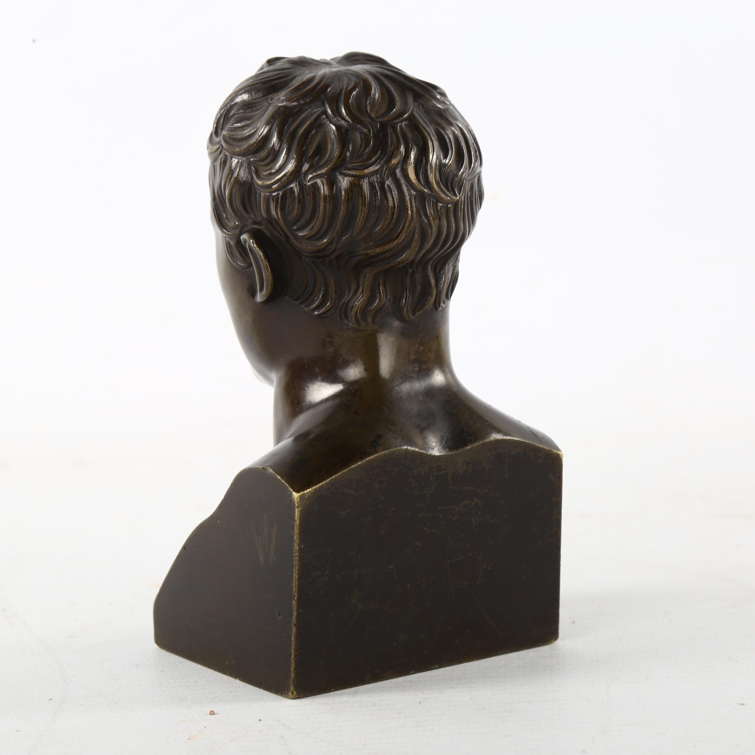 A 19th century Grand Tour patinated bronze bust of a Roman Emperor, unsigned, height 12cm Good - Image 2 of 3