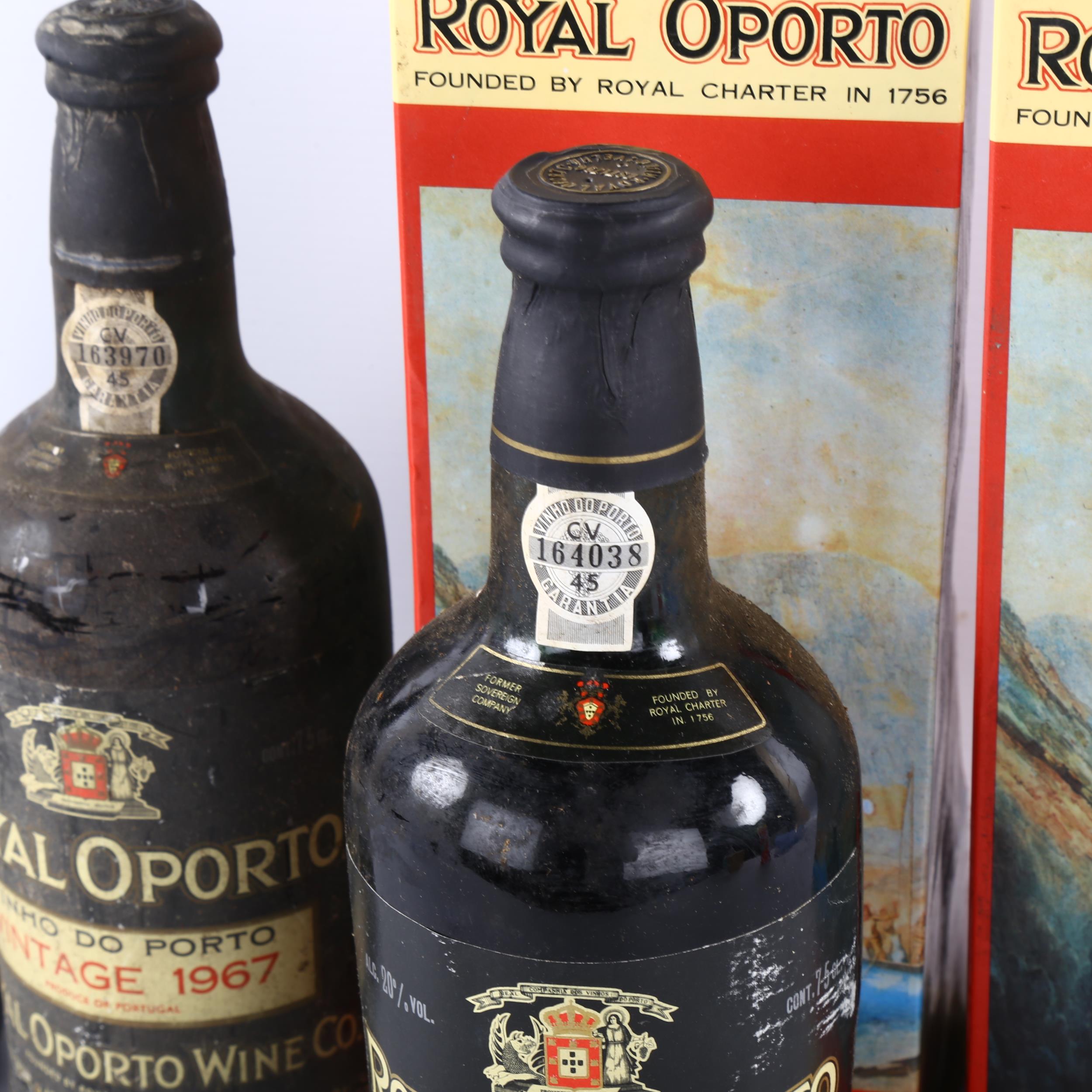 4 bottles of vintage port, 1967 Royal Oporto, 2 in original box Capsules intact, levels high - Image 3 of 3