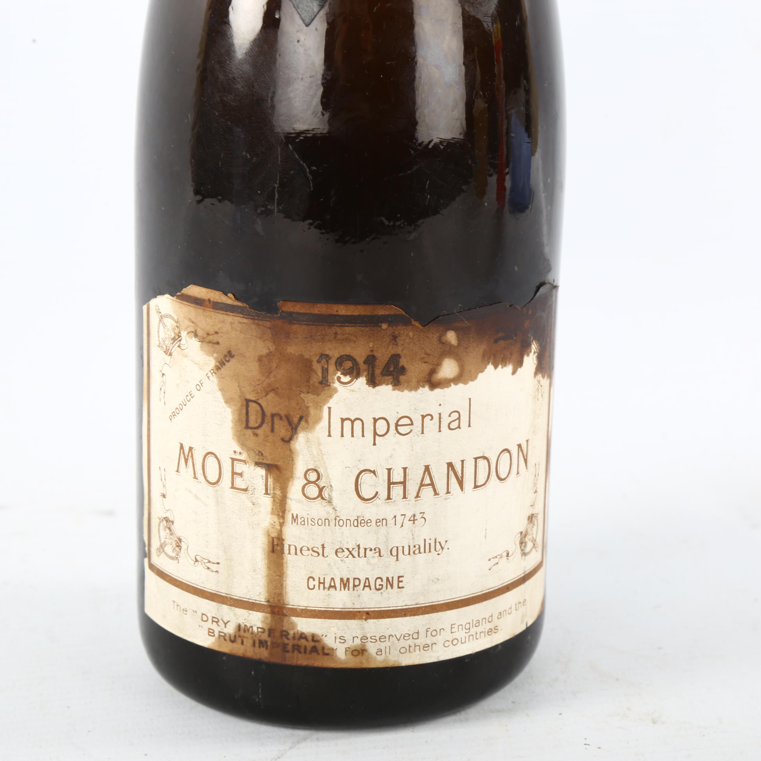 A bottle of Moet & Chandon 1914 Dry Imperial Champagne Capsule has deteriorated, level are to - Image 3 of 3