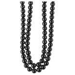 A long jet bead necklace, bead diameter 10.8mm, necklace length 144cm, 110g No damage or repairs