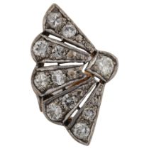 An Art Deco diamond fan ring, unmarked gold settings with modern round brilliant-cut diamonds, total