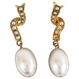 A pair of pearl drop earrings, unmarked gold settings, earring height 30.5mm, 4.3g No damage or