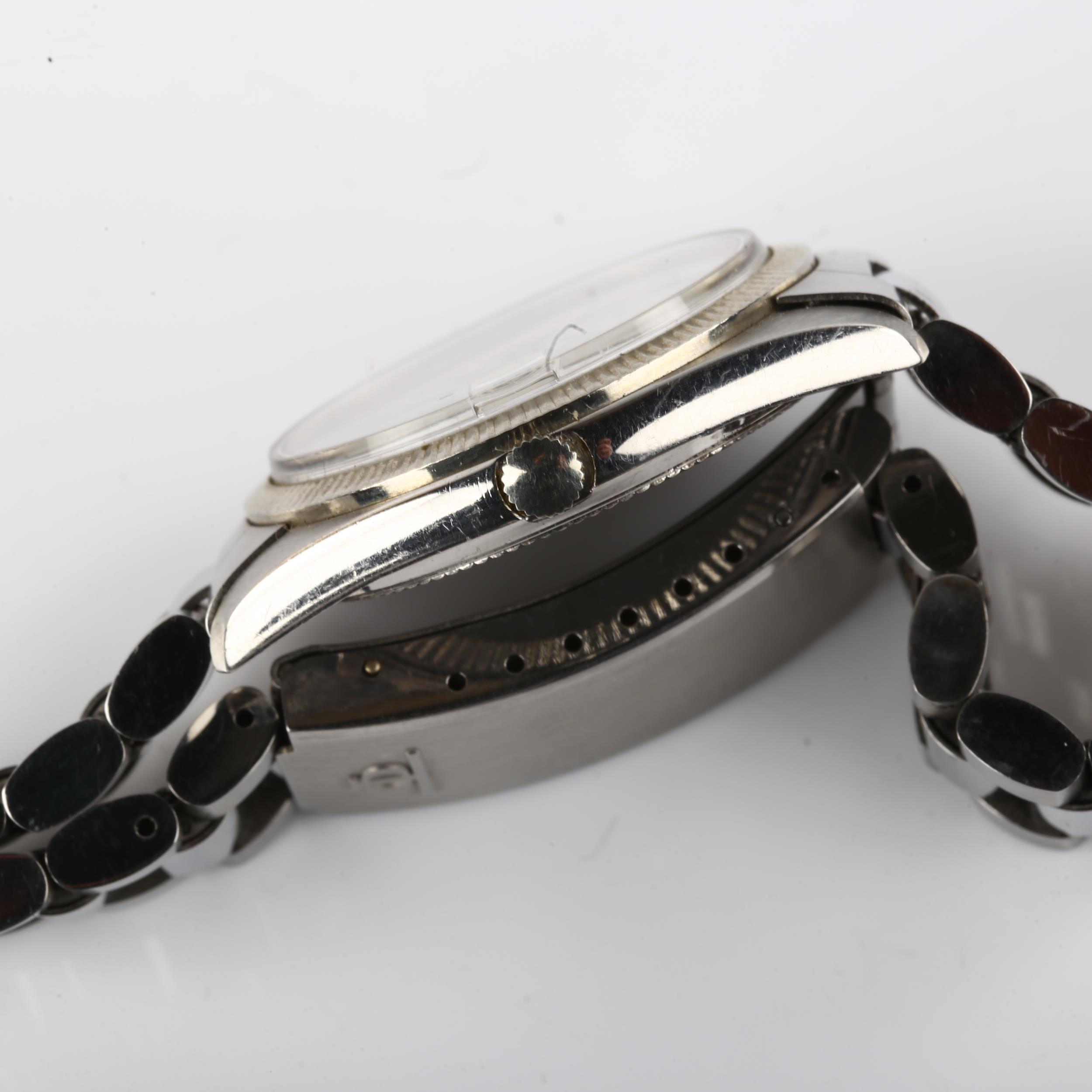 BAUME & MERCIER - a Vintage stainless steel Baumatic Micro Rotor automatic bracelet watch, ref. - Image 4 of 5