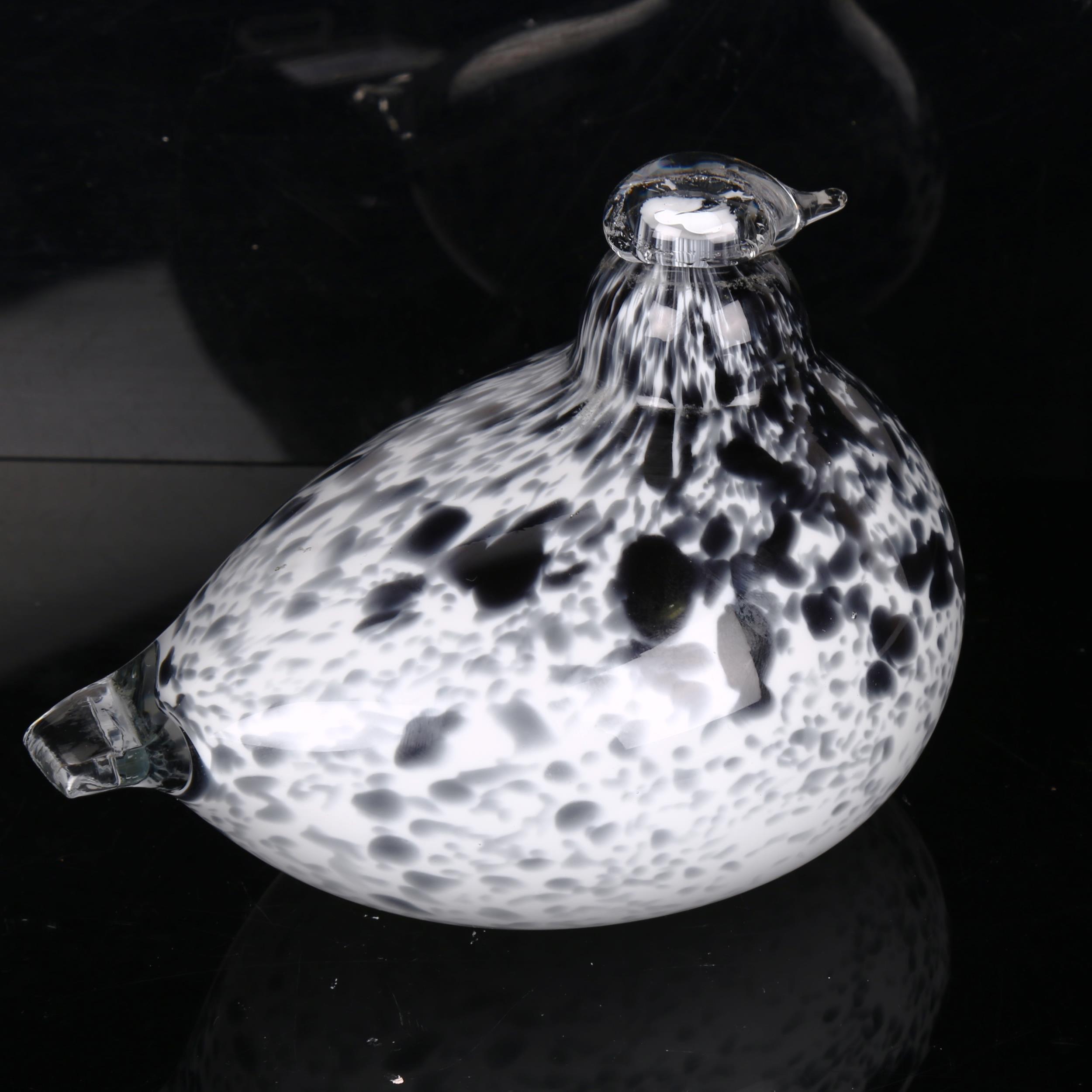 OIVA TOKKIA for Nuutajarvi, glass bird , signed to base, height 11cm Good condition - Image 4 of 4