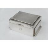 Art Deco silver cigarette box, by Walker & Hall, Sheffield 1932, stepped rectangular form with