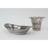 Late Victorian silver bonbon dish, London 1896, of boat shape with beaded edge, pierced and with