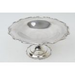 George V silver tazza, London 1913, shaped circular shallow bowl over flared shaped circular foot,
