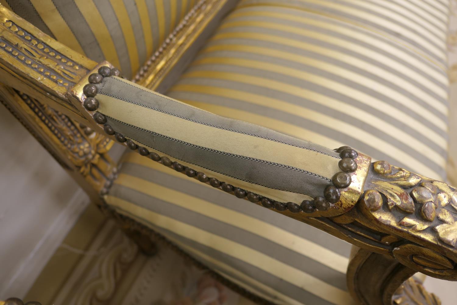 French giltwood salon suite, in Baroque style, comprising canape with a moulded foliate cresting - Image 5 of 15