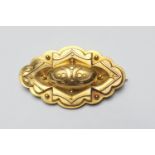 Edwardian 15ct gold oval brooch, with picture locket back, 43mm, gross weight approx. 6.4g