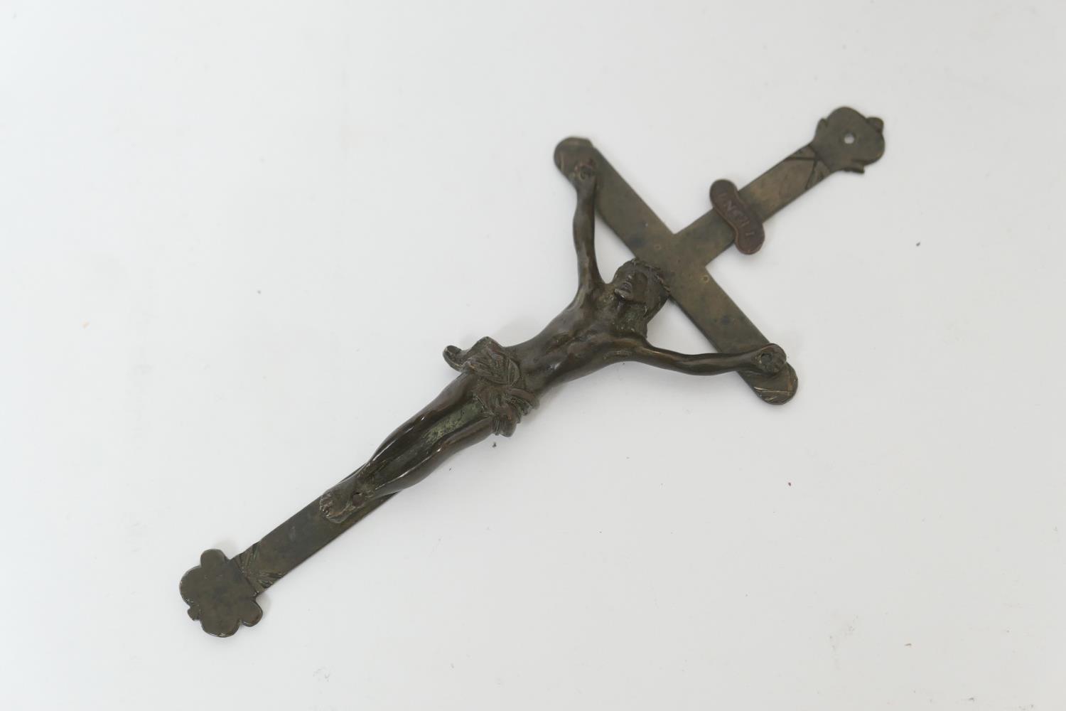 Italian pectorale bronze crucifix, 19th Century, 6cm x 7cm