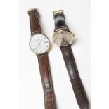 Smiths 9ct gold gent's vintage wristwatch, circa 1947, manual wind, 30mm, on a leather strap; also a