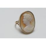 9ct gold cameo ring, the cameo of earlier date carved with the profile of a young woman in a more