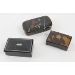 Nicely patinated lacquered papier mache and pewter inlaid snuff box, early 19th Century, 7cm x 3.
