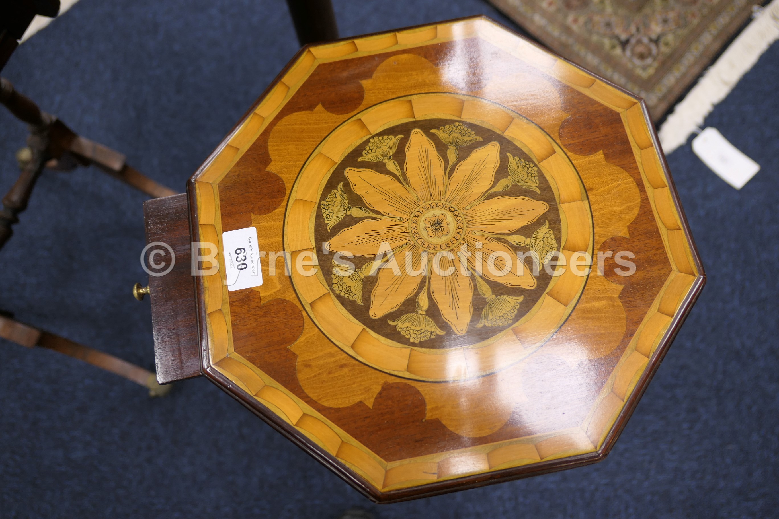 Sheraton Revival mahogany and marquetry kettle stand, octagonal top centred with a flowerhead and - Image 2 of 6