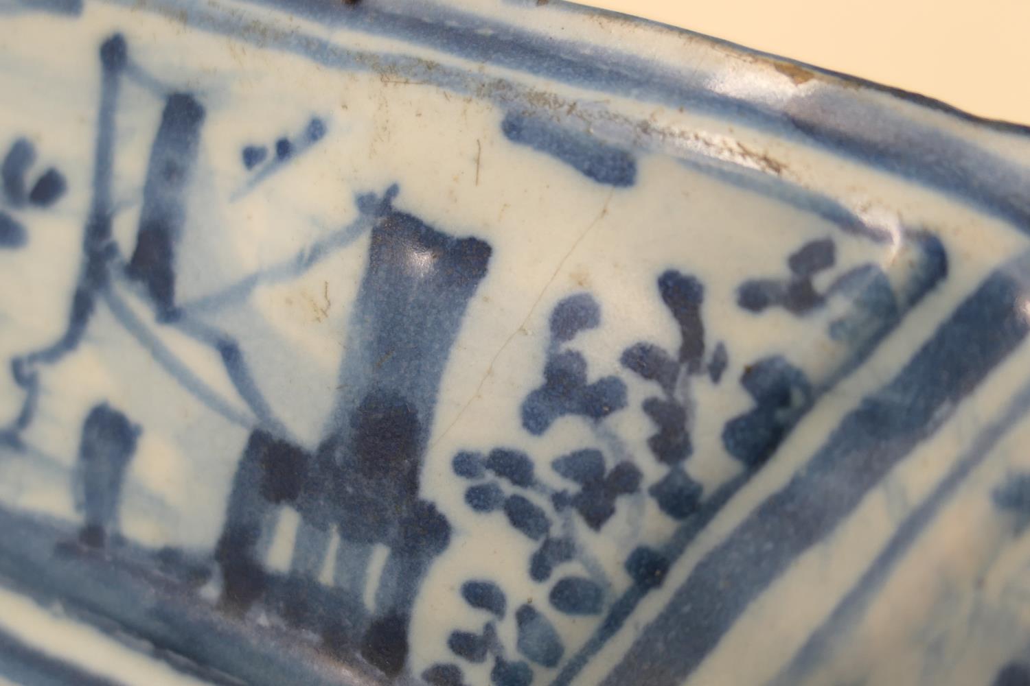 Continental delft blue and white octagonal dish, circa 1650-1700, centred with a hawk and bordered - Image 6 of 9