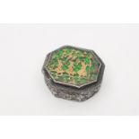 Indian thewa gold glass and gilt snuff box, Pratapgargh, Rajasthan, 19th Century, octagonal form,