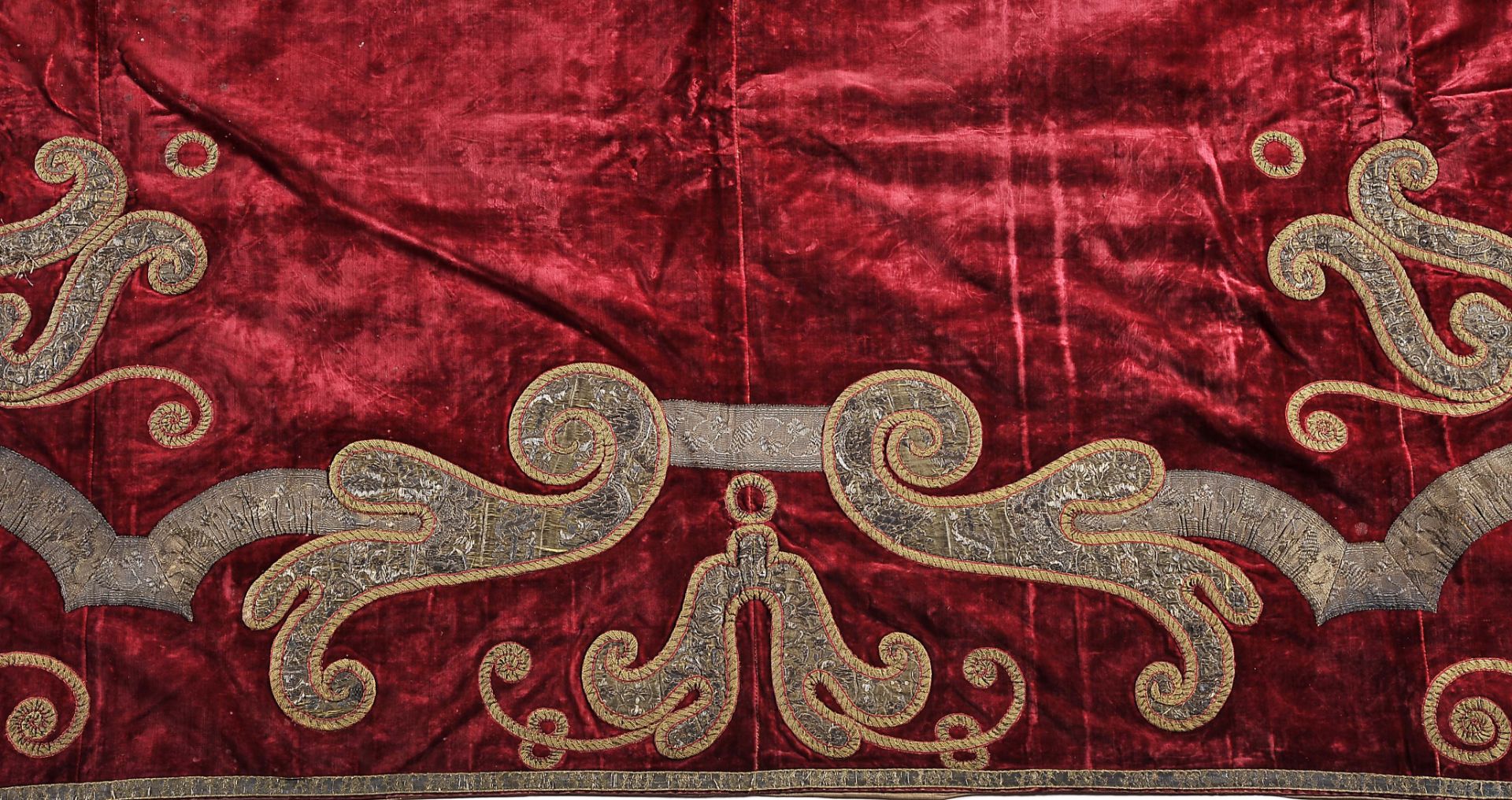 A drape cloth - Bild 2 aus 3