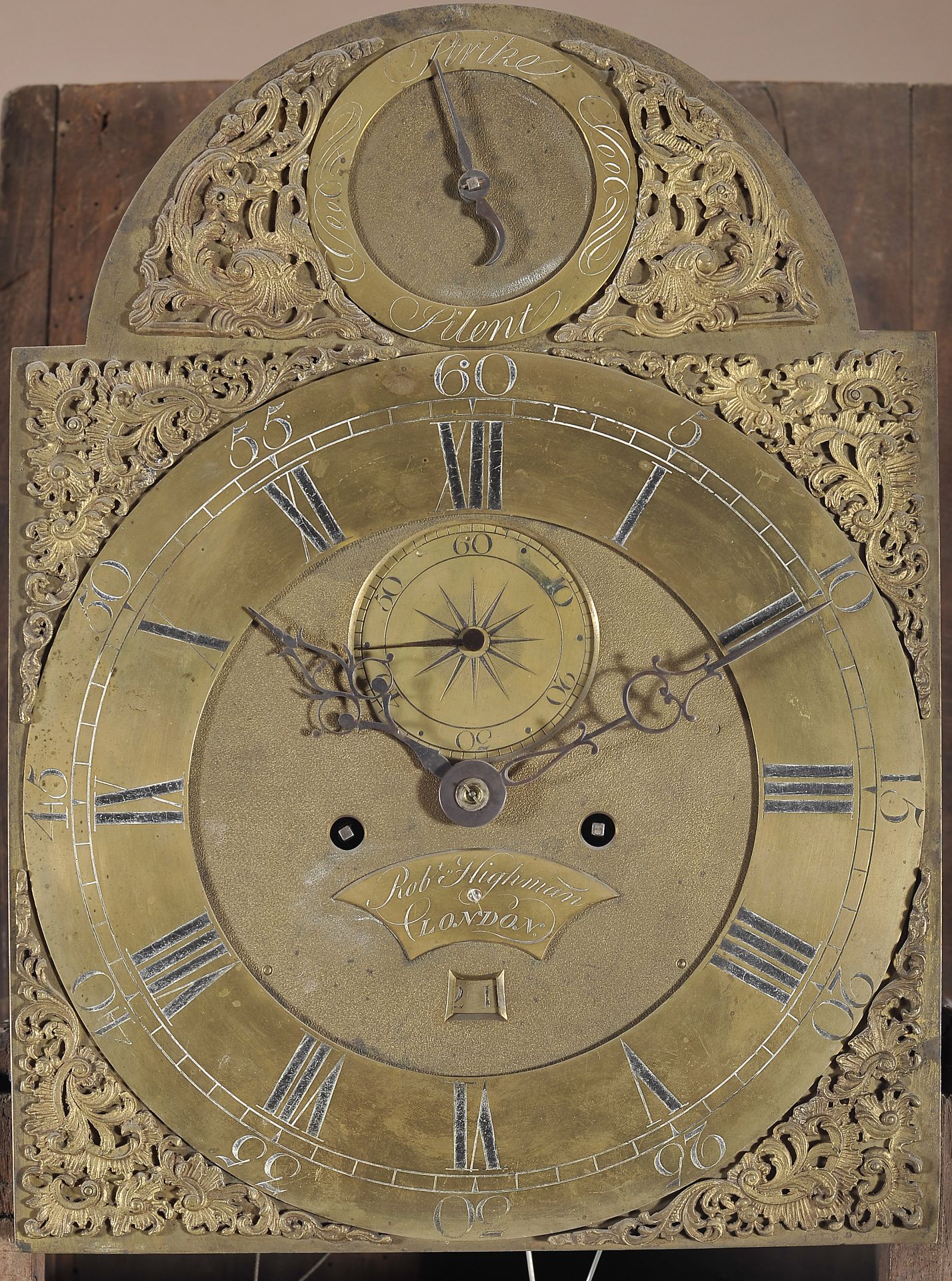 A longcase clock - Bild 2 aus 3