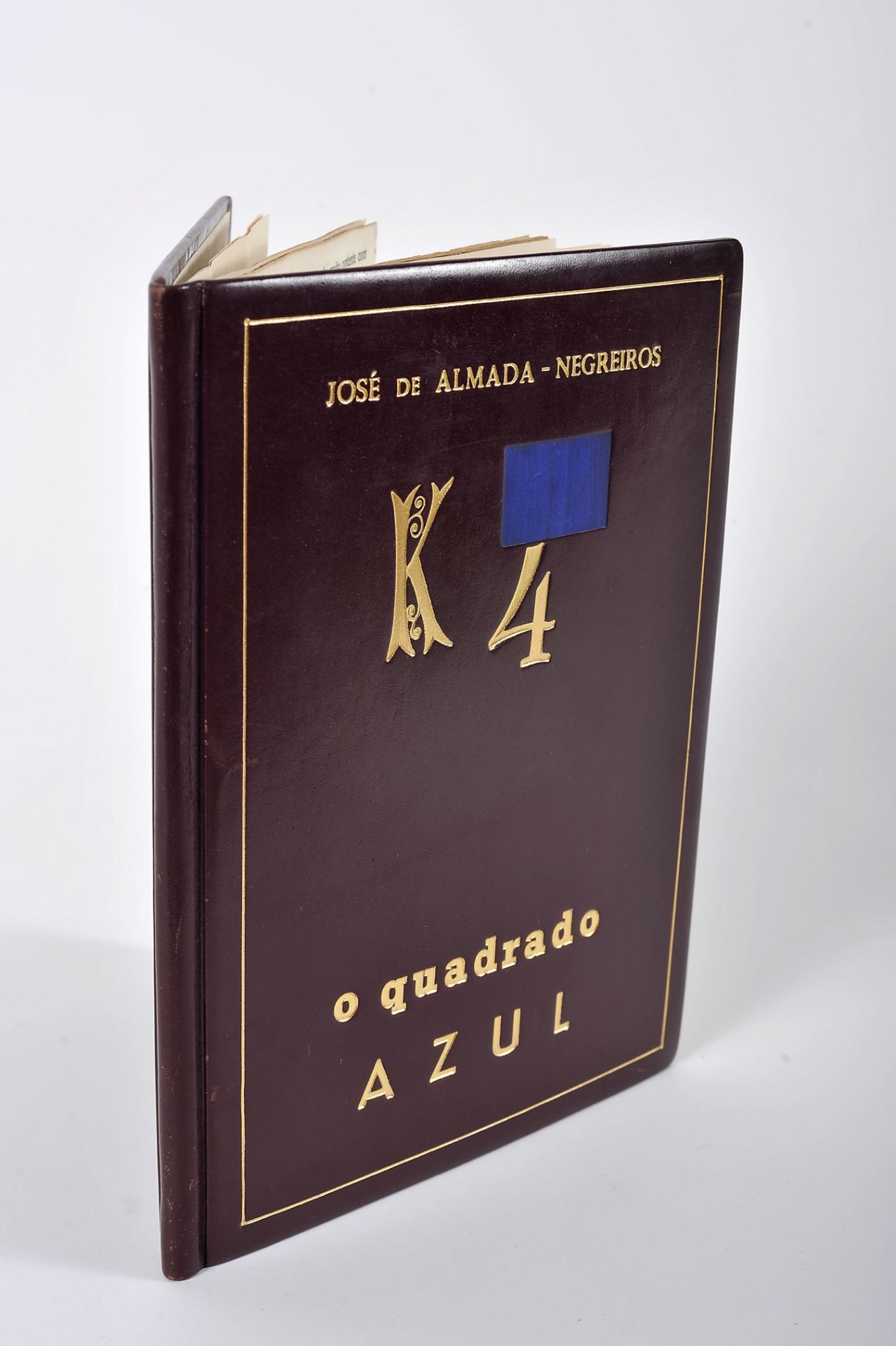 NEGREIROS, José de Almada.- K4: o quadrado azul.- Lisboa: José Almada; Amadeo Souza Cardoso, 1917.-  - Image 2 of 4