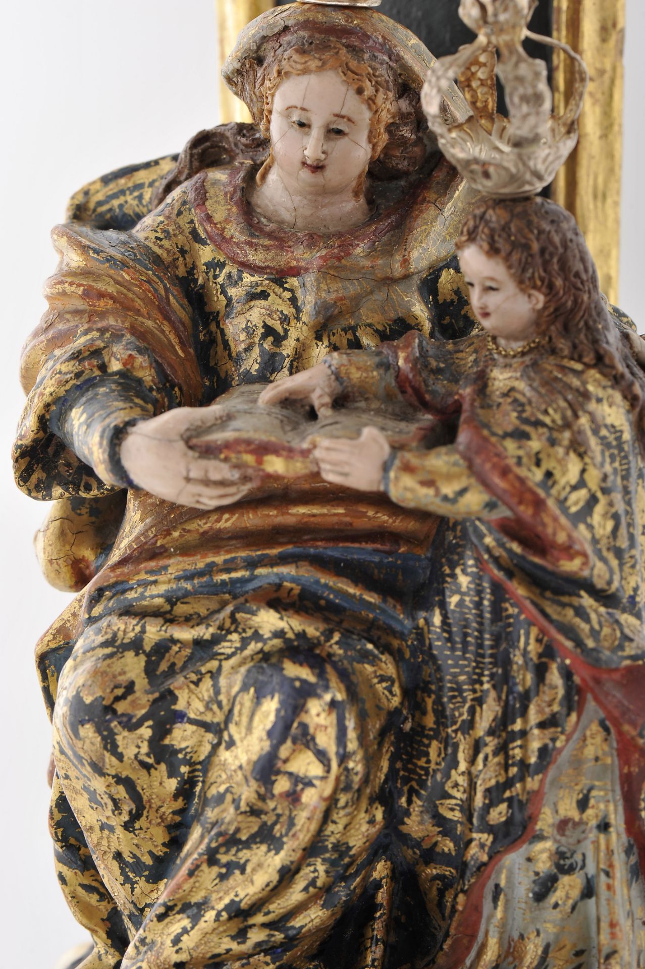 Saint Anne seated and teaching Our Lady to read - Bild 2 aus 3