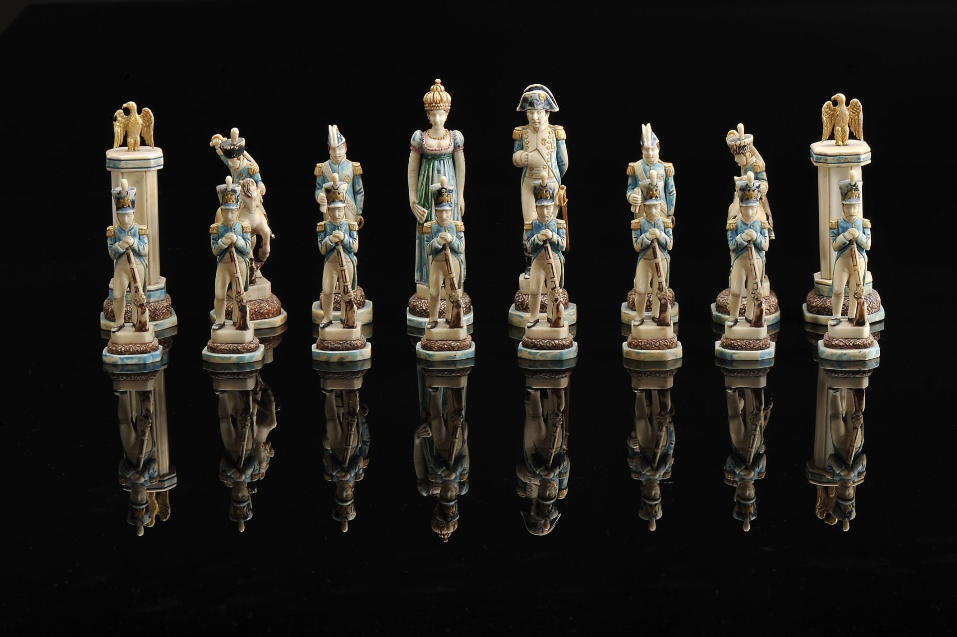 Chess pieces - Image 7 of 20