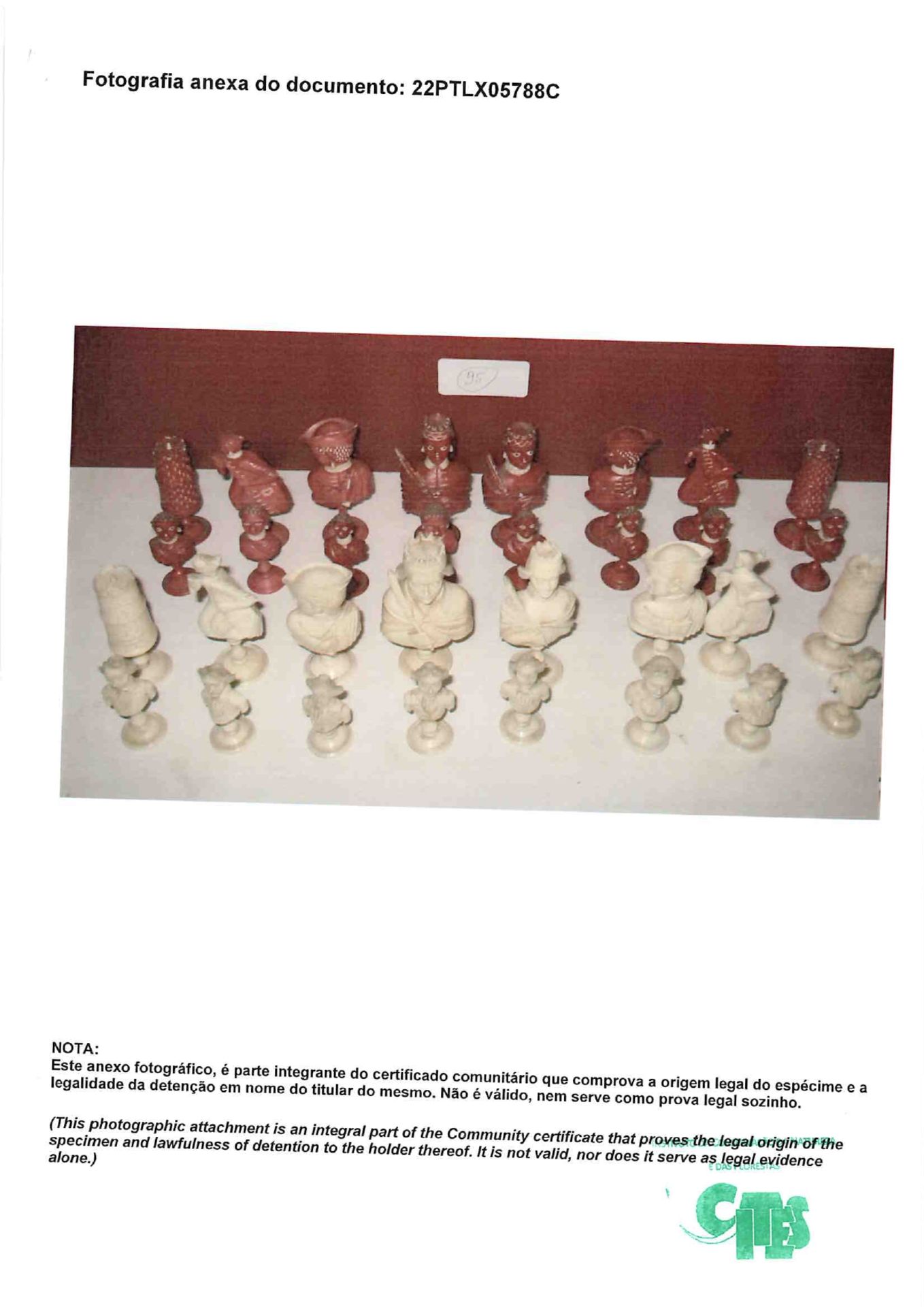 Chess pieces - Image 9 of 9