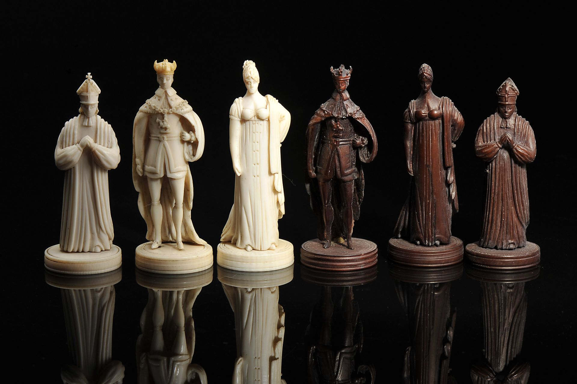 Chess Pieces - Image 5 of 8