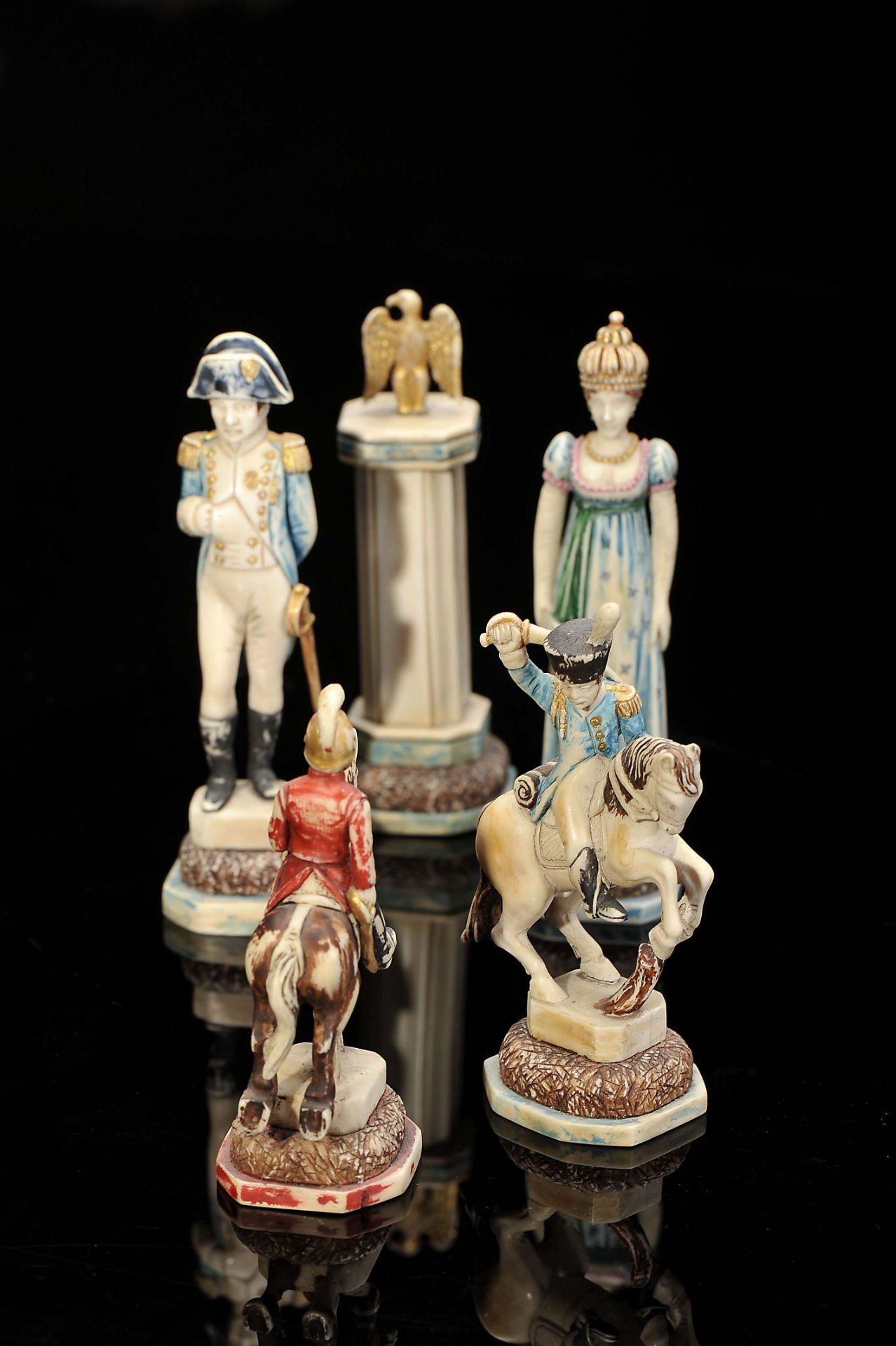 Chess pieces - Image 17 of 20