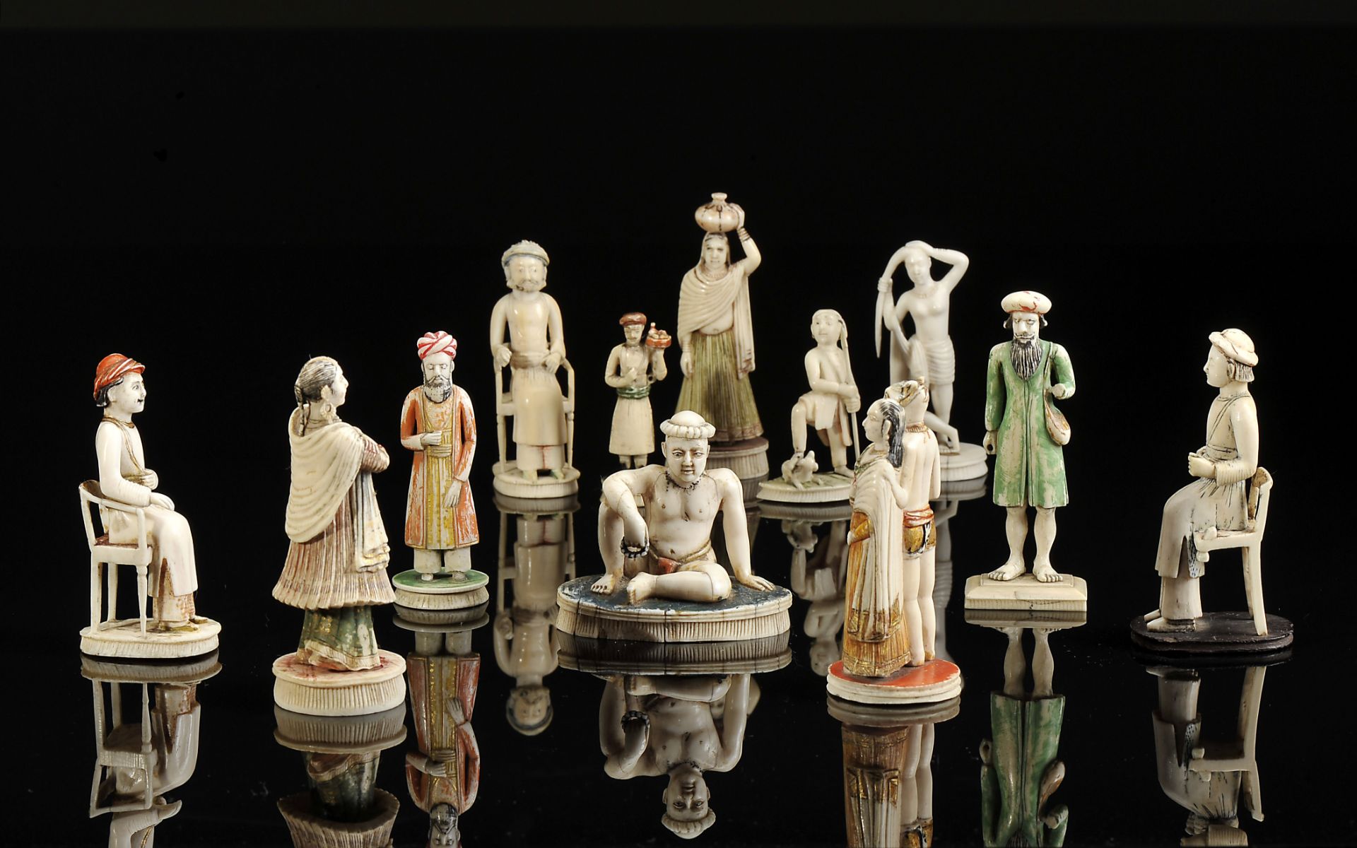 Twelve Assorted Chess Pieces, "Indian Society and its traditions" - Image 4 of 4