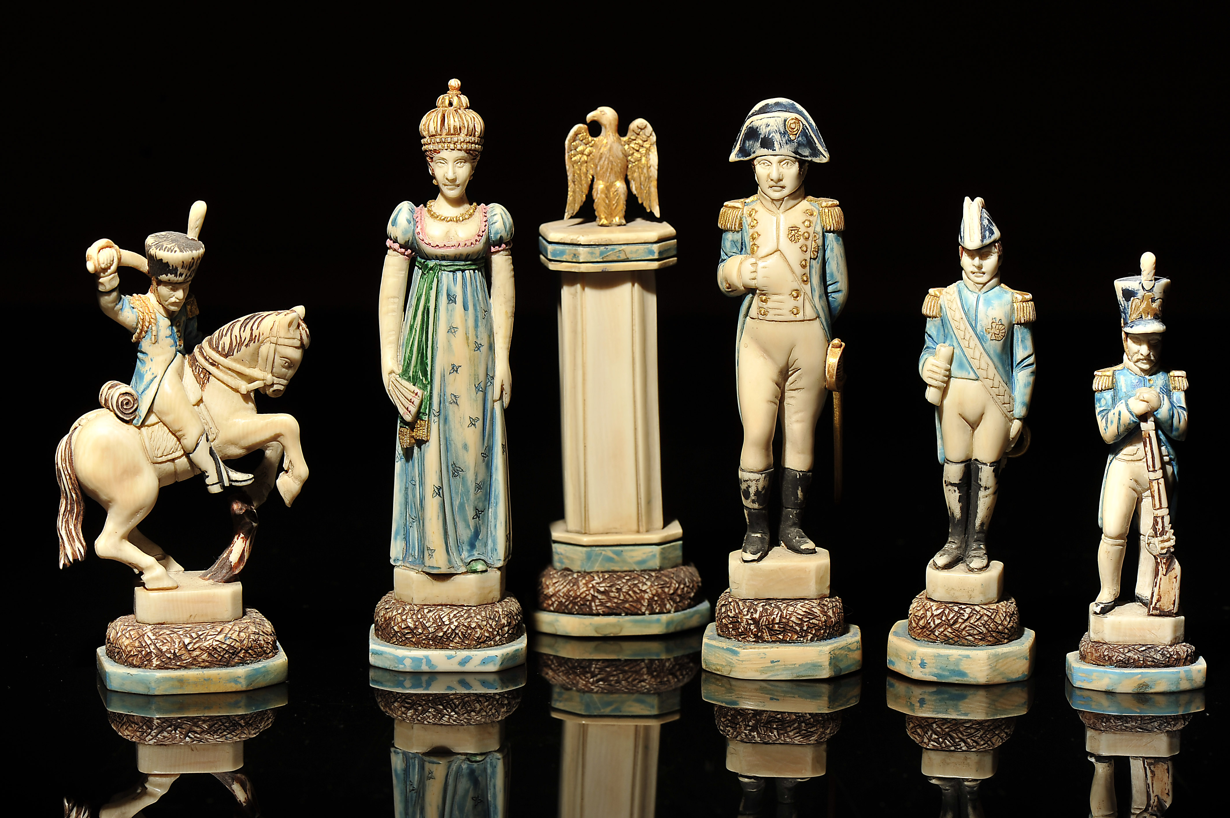 Chess pieces - Image 14 of 20