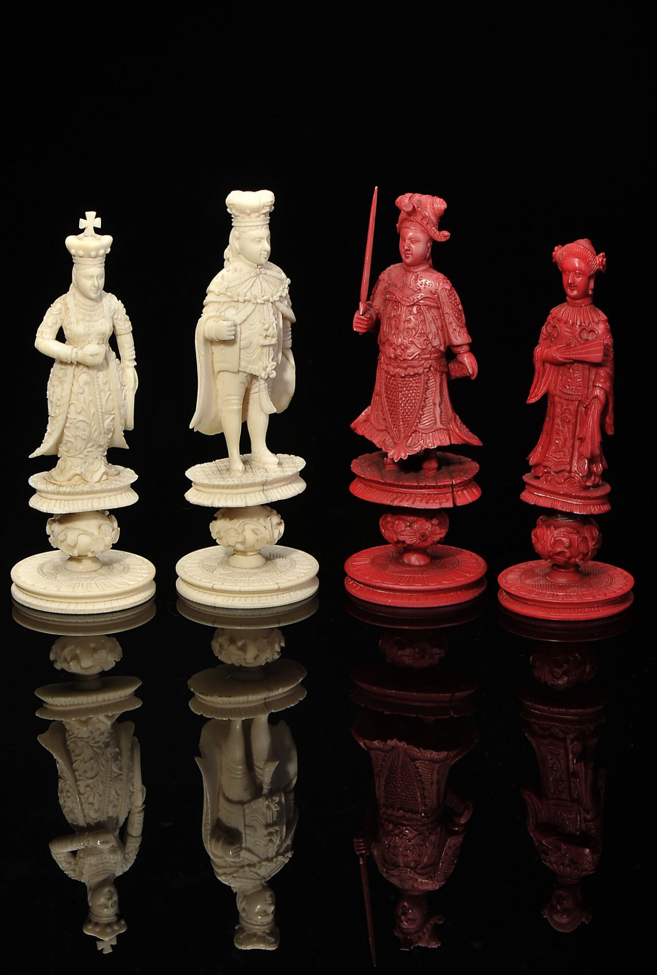 Chess pieces - Image 6 of 8