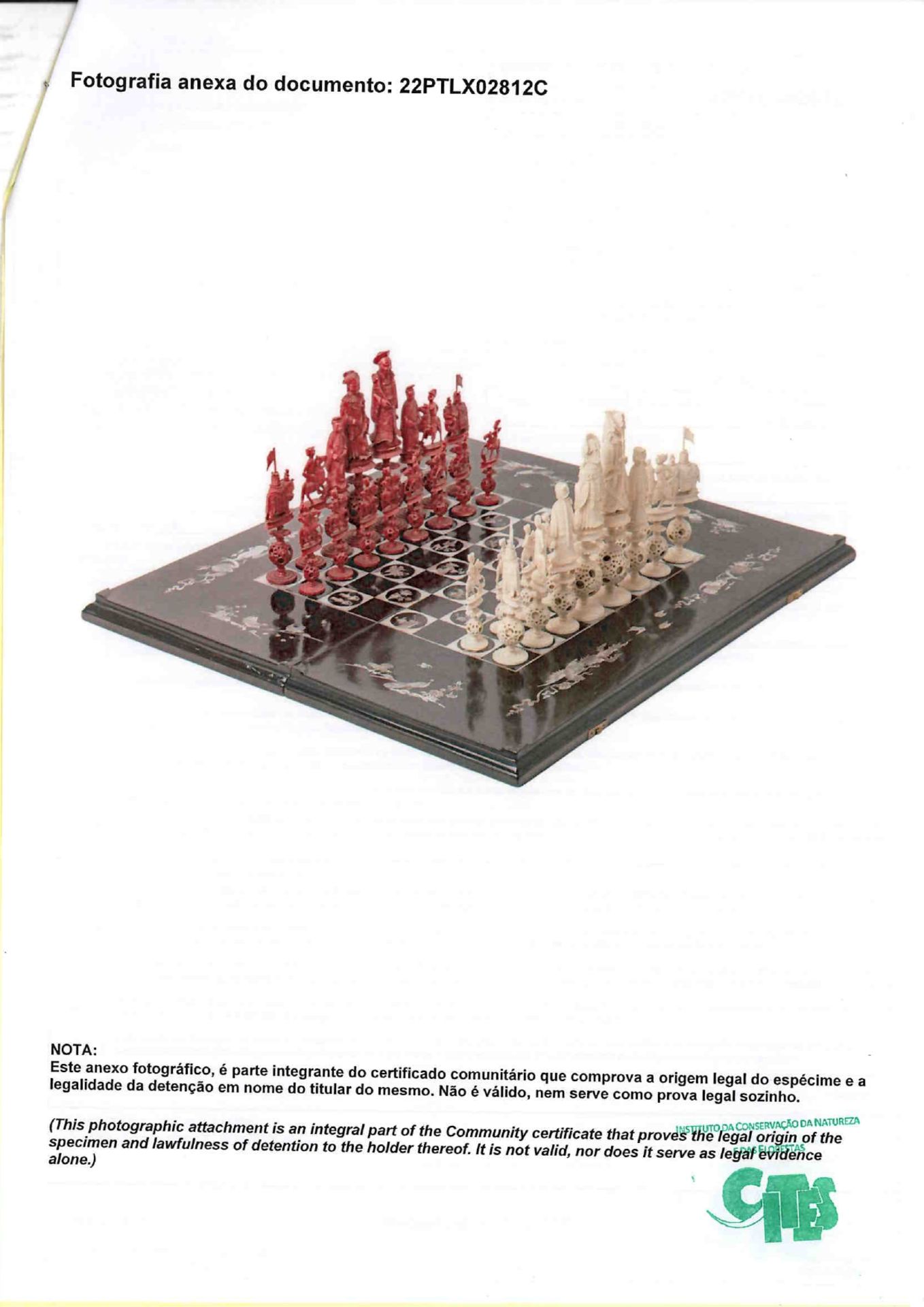 Chess pieces and Chess and Backgammon hinged board closing in a box - Image 13 of 13