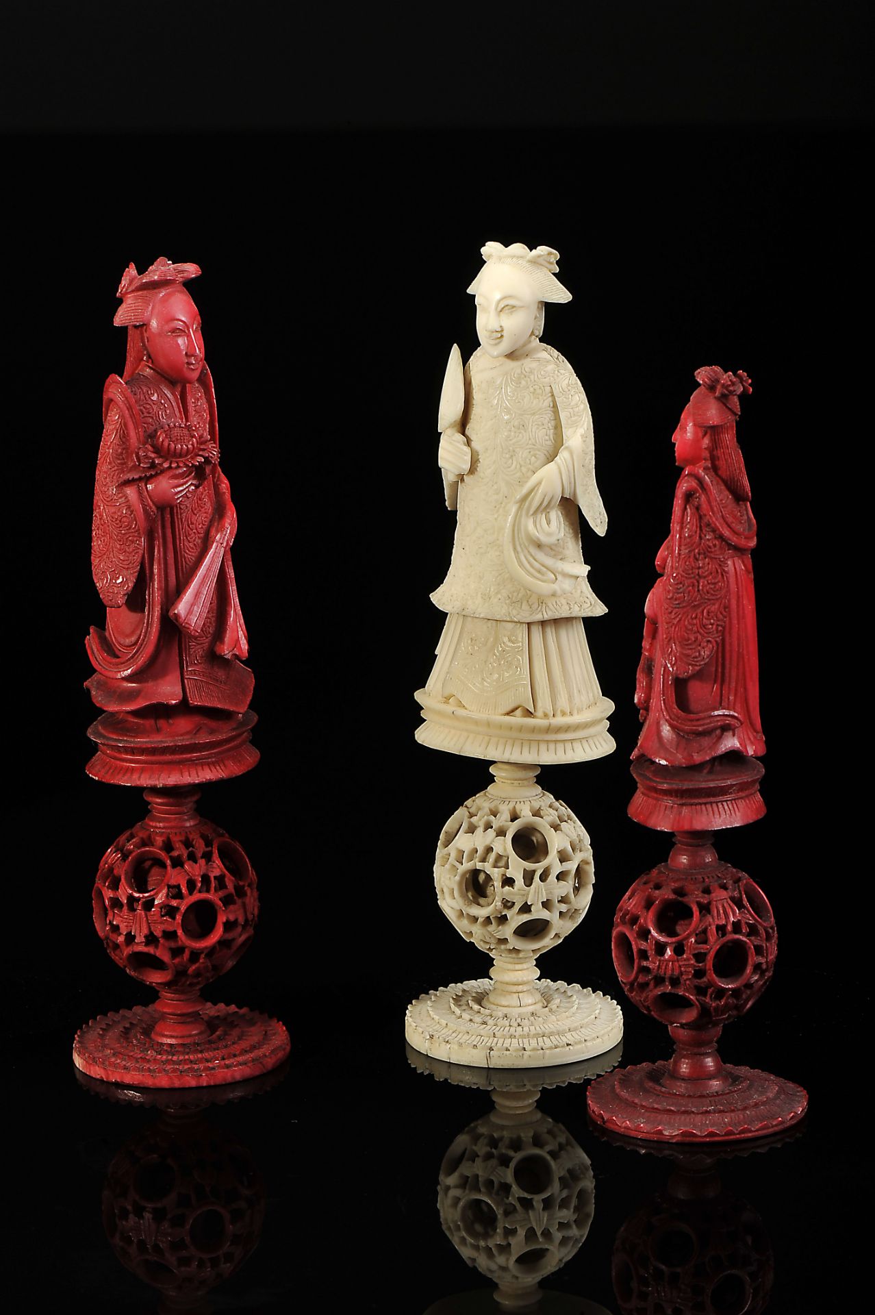 Six Chess Pieces, "Three Kings" and "Three Queens" on "Ball of happiness" - Image 4 of 7