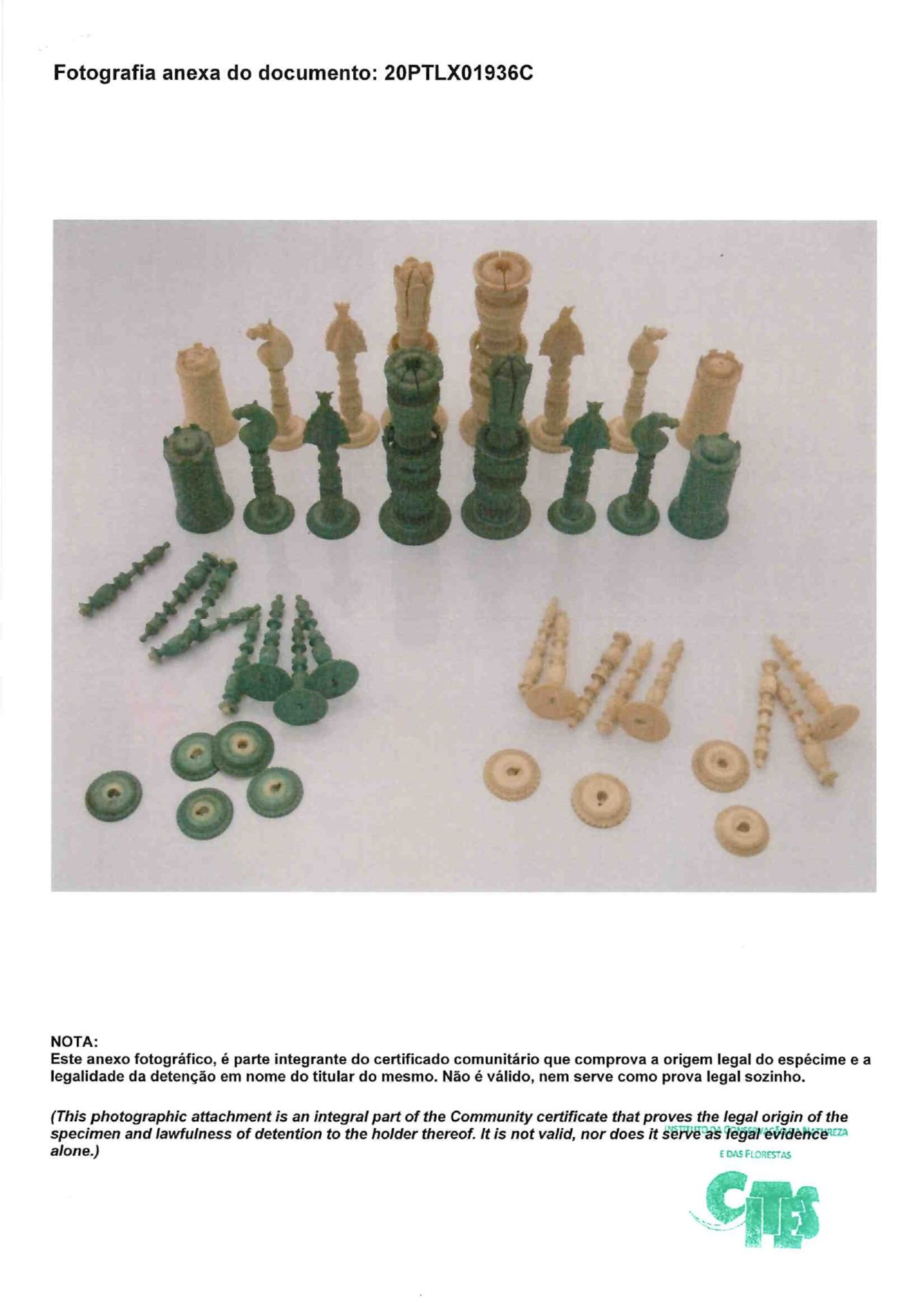 Chess pieces - Image 7 of 7