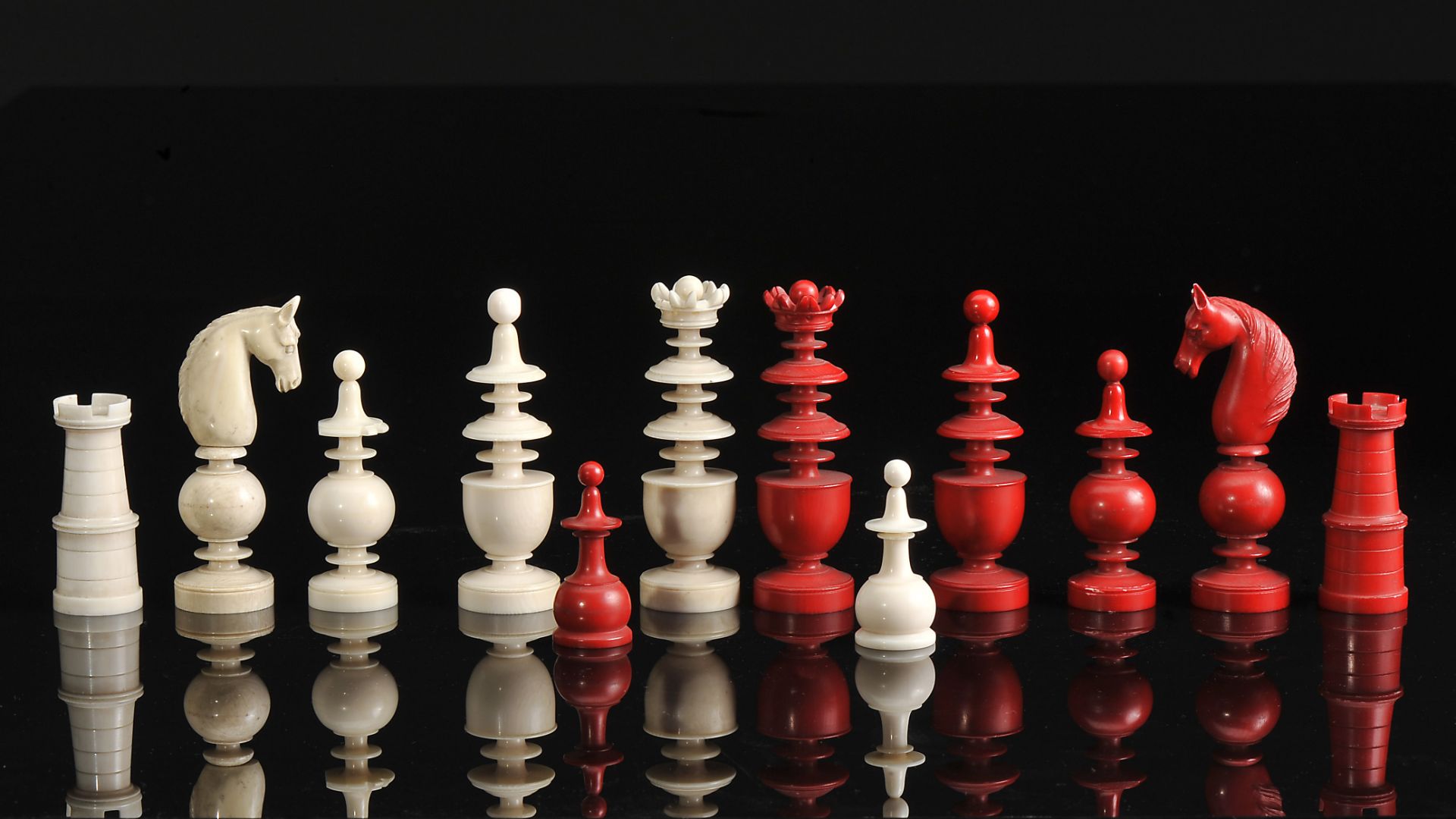 Chess pieces - Image 3 of 6