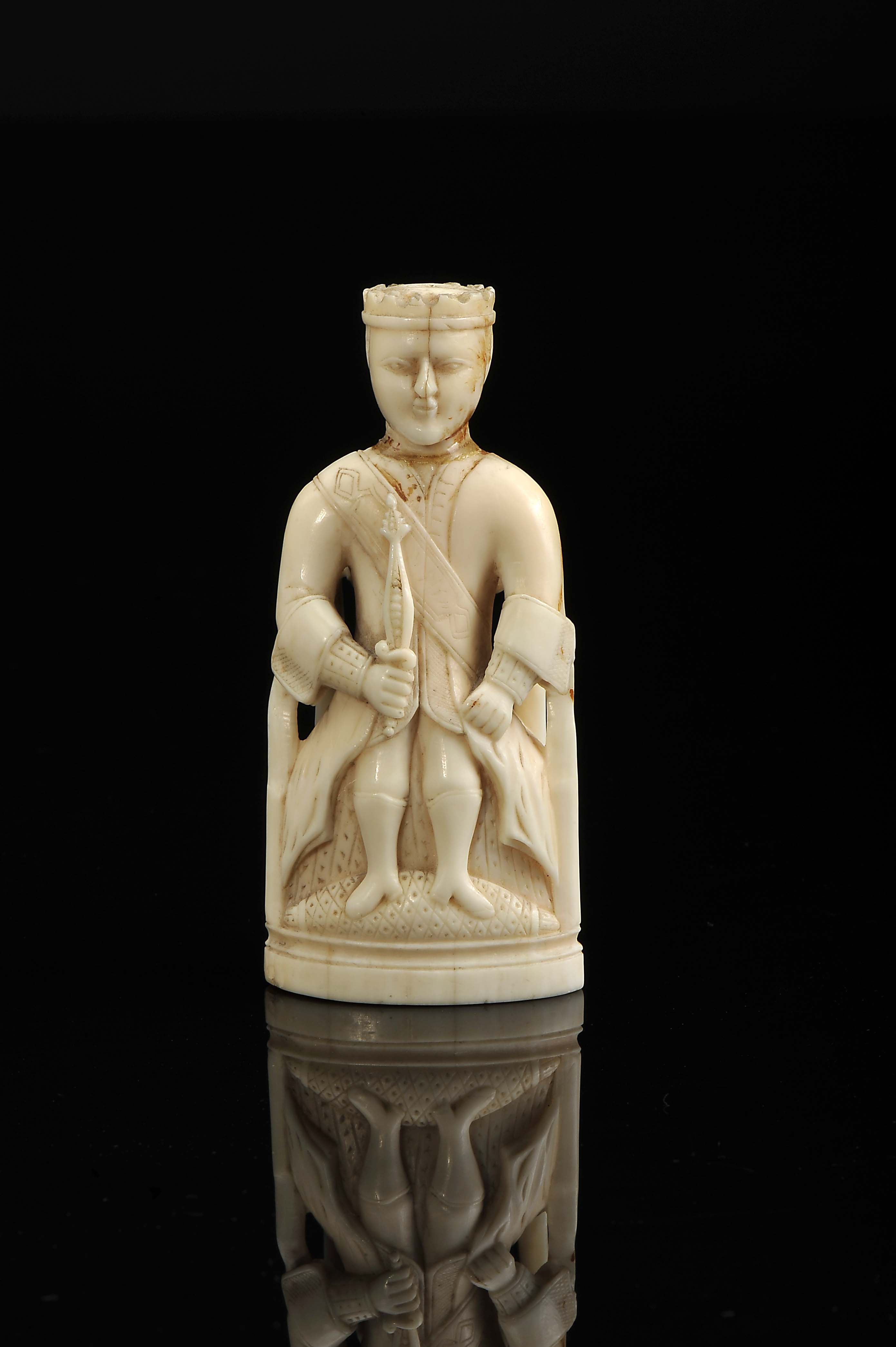King with scepter - Image 3 of 6
