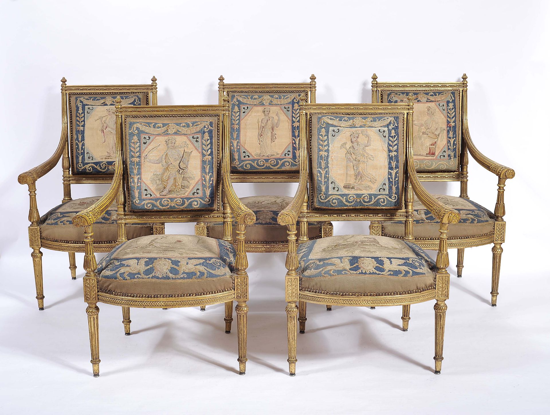 A Set of Settee and Eight Fauteuils "Á la reine" - Image 4 of 5