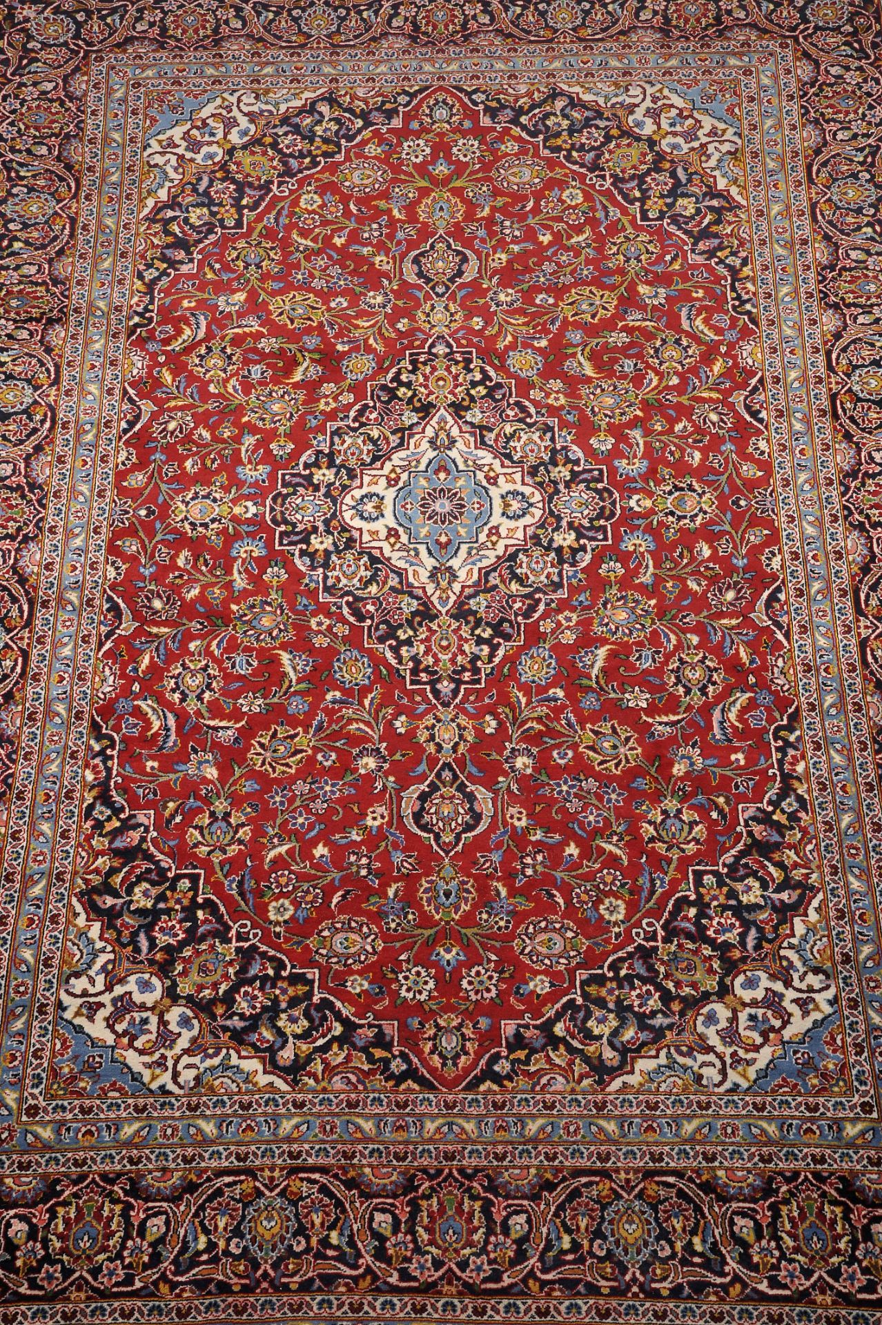 A "Keshan" carpet - Image 5 of 6