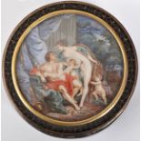 A round box " Hércules e Omphale"