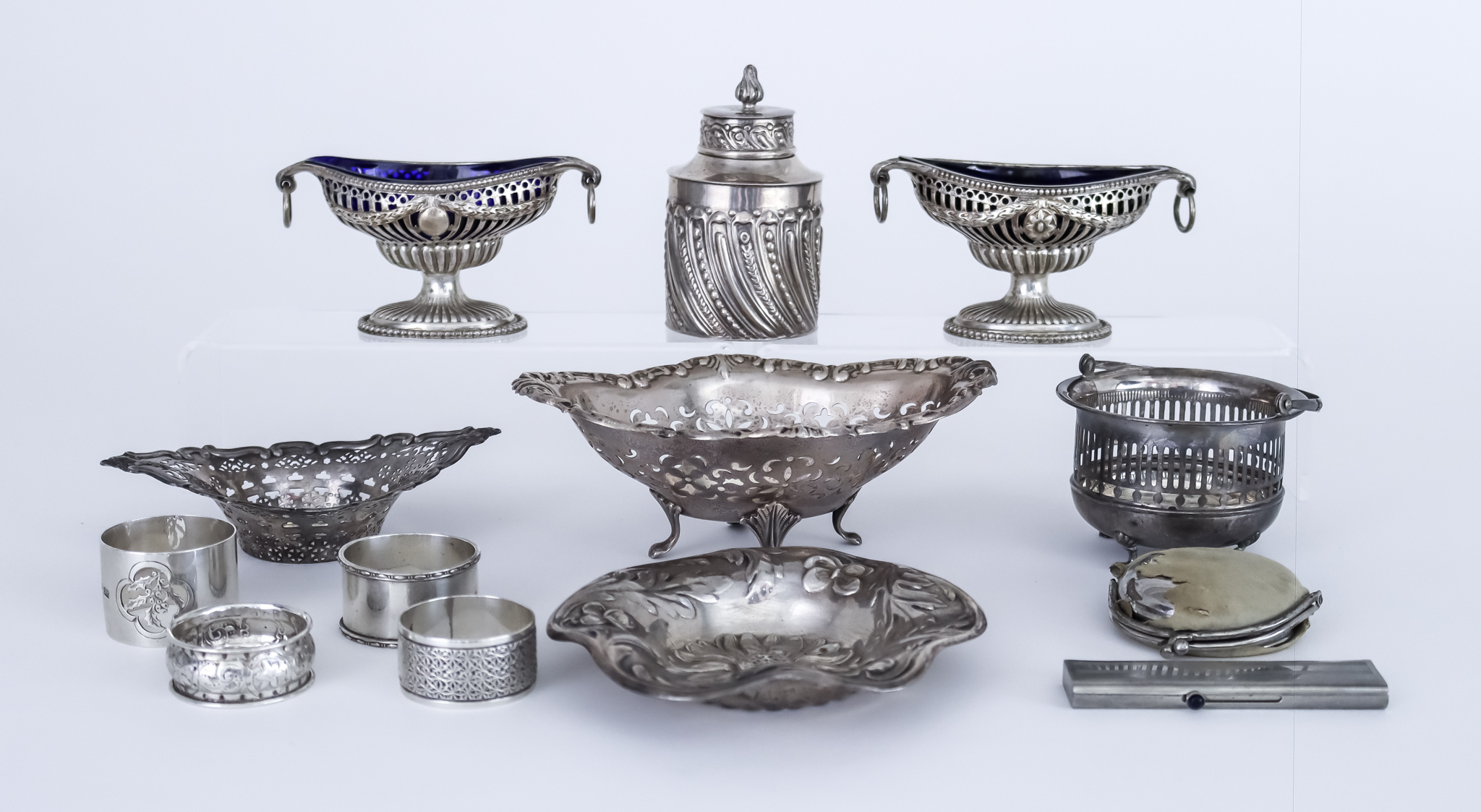 A Pair of Late Victorian Silver Oval Salts of Neo Classical Design and Mixed Silver, the salts by