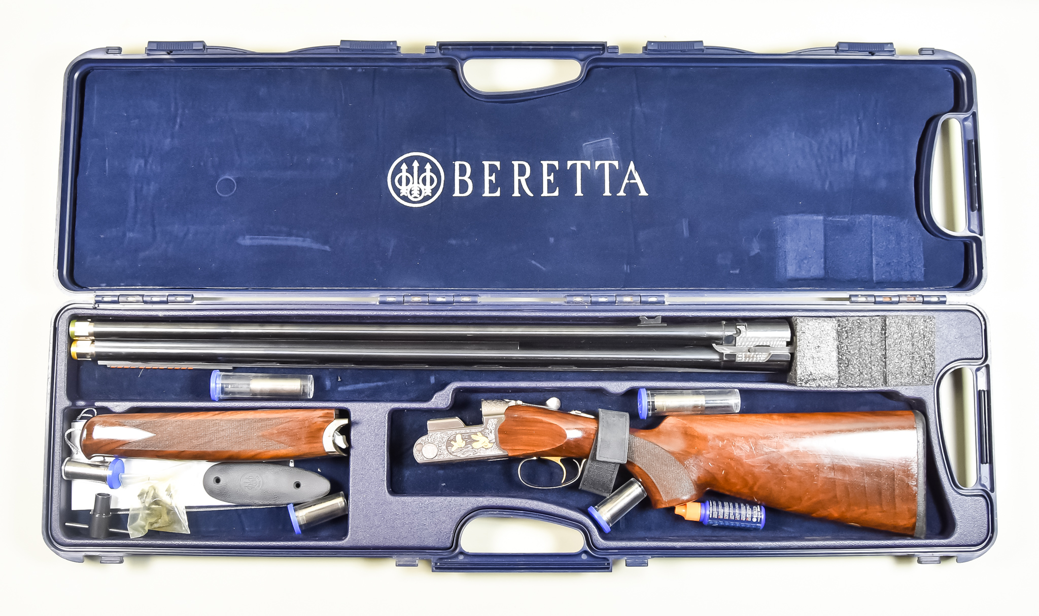 A 12 Bore Over and Under Shotgun by Beretta, Model Ultra Light Deluxe, serial no. U29620B, 28ins