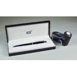 A Montblanc "Meisterstuck" Fountain Pen, model no. 149, in fitted box with service guide and