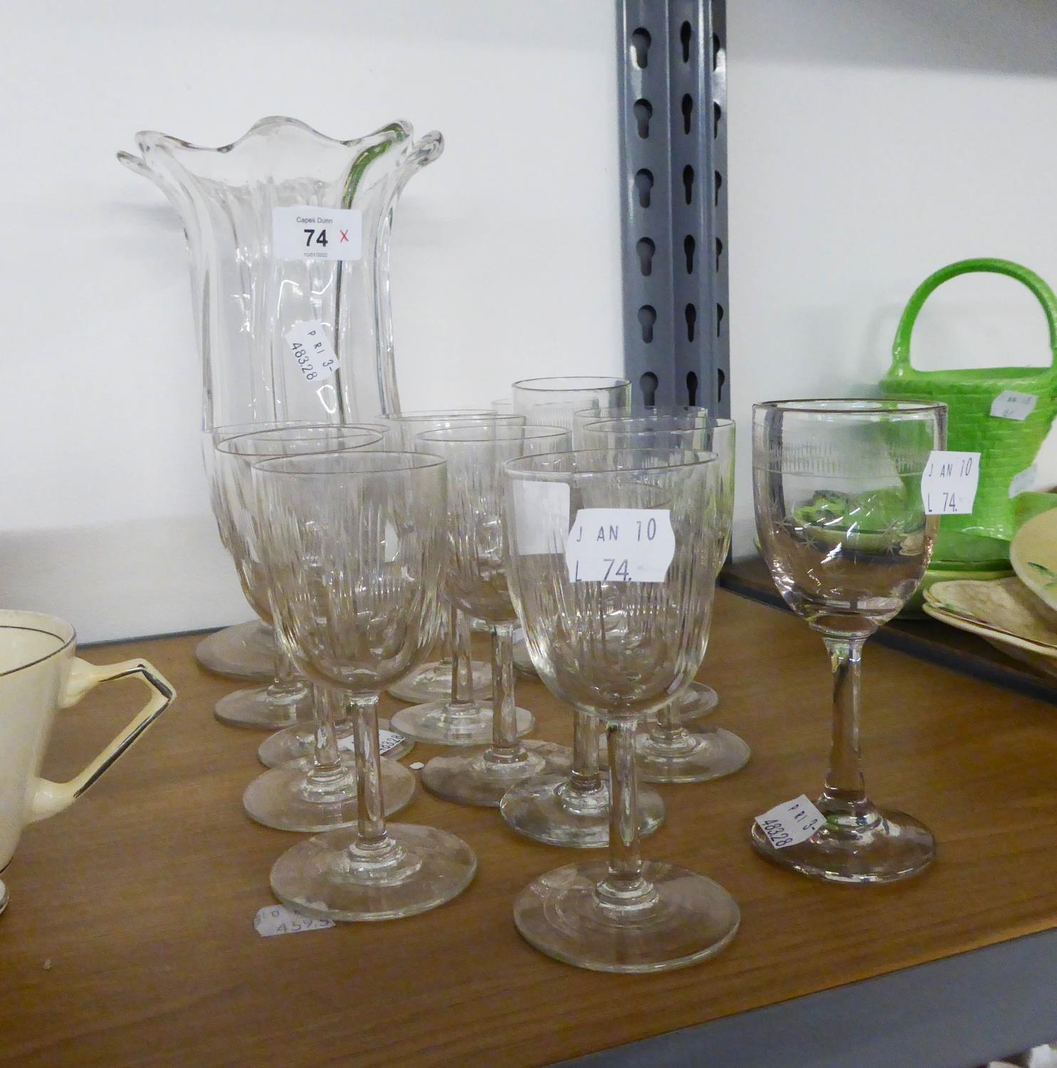 A VICTORIAN GLASS CELERY VASE AND 15 VARIOUS SHERRY GLASSES (16) - Image 2 of 2