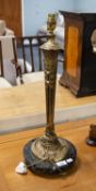 LARGE AND HEAVY GILT METAL CLASSICAL STYLE TABLE LAMP, the fluted circular tapering column having