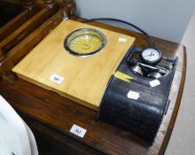 A CAR TYRE FOOT PUMP AND PERSONAL WEIGH SCALE (2)