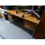 A MODERN TEAK DESK WITH FOUR DRAWERS, 4?6? X 2?6?